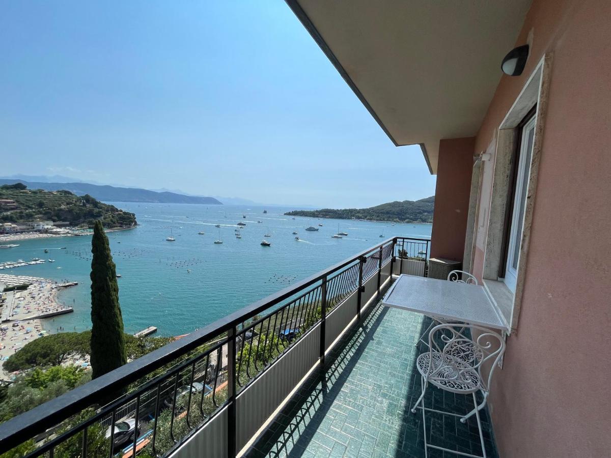 Casemaggi Attico Sul Mare, Penthouse On The Sea ปอร์โตเวเนเร ภายนอก รูปภาพ