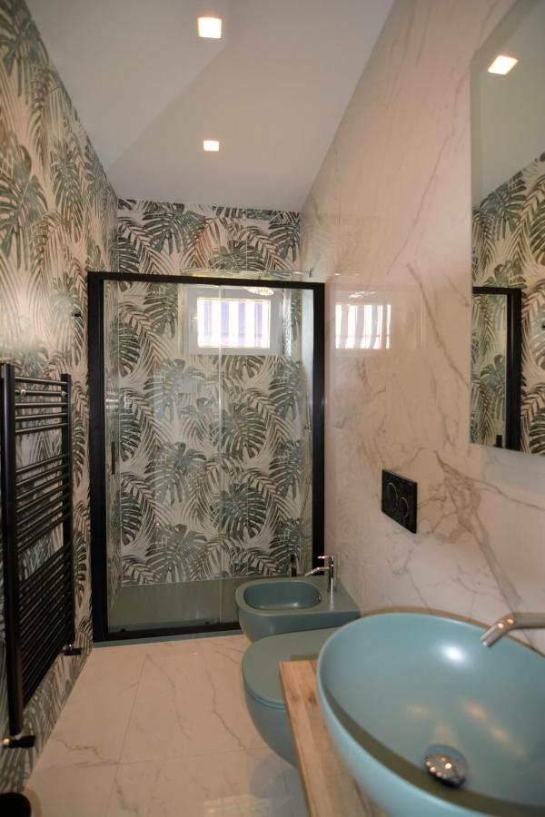 Casemaggi Attico Sul Mare, Penthouse On The Sea ปอร์โตเวเนเร ภายนอก รูปภาพ